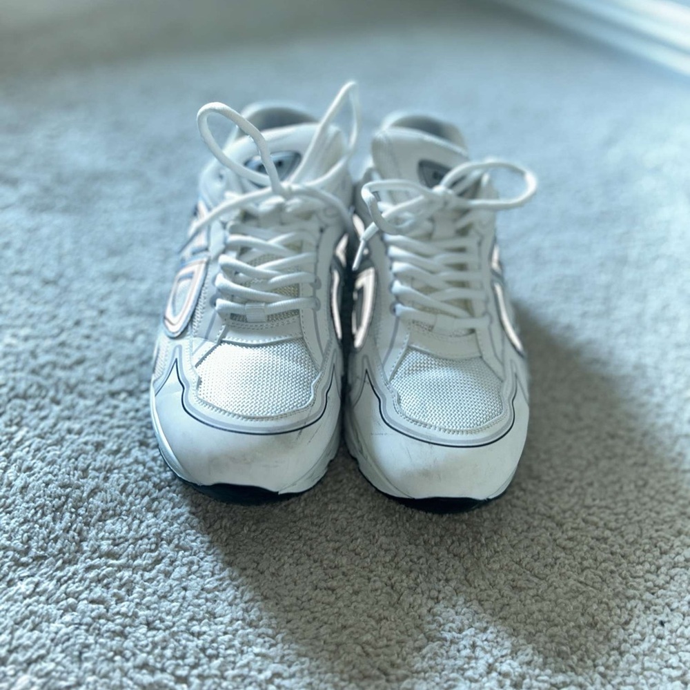 Dior B30
